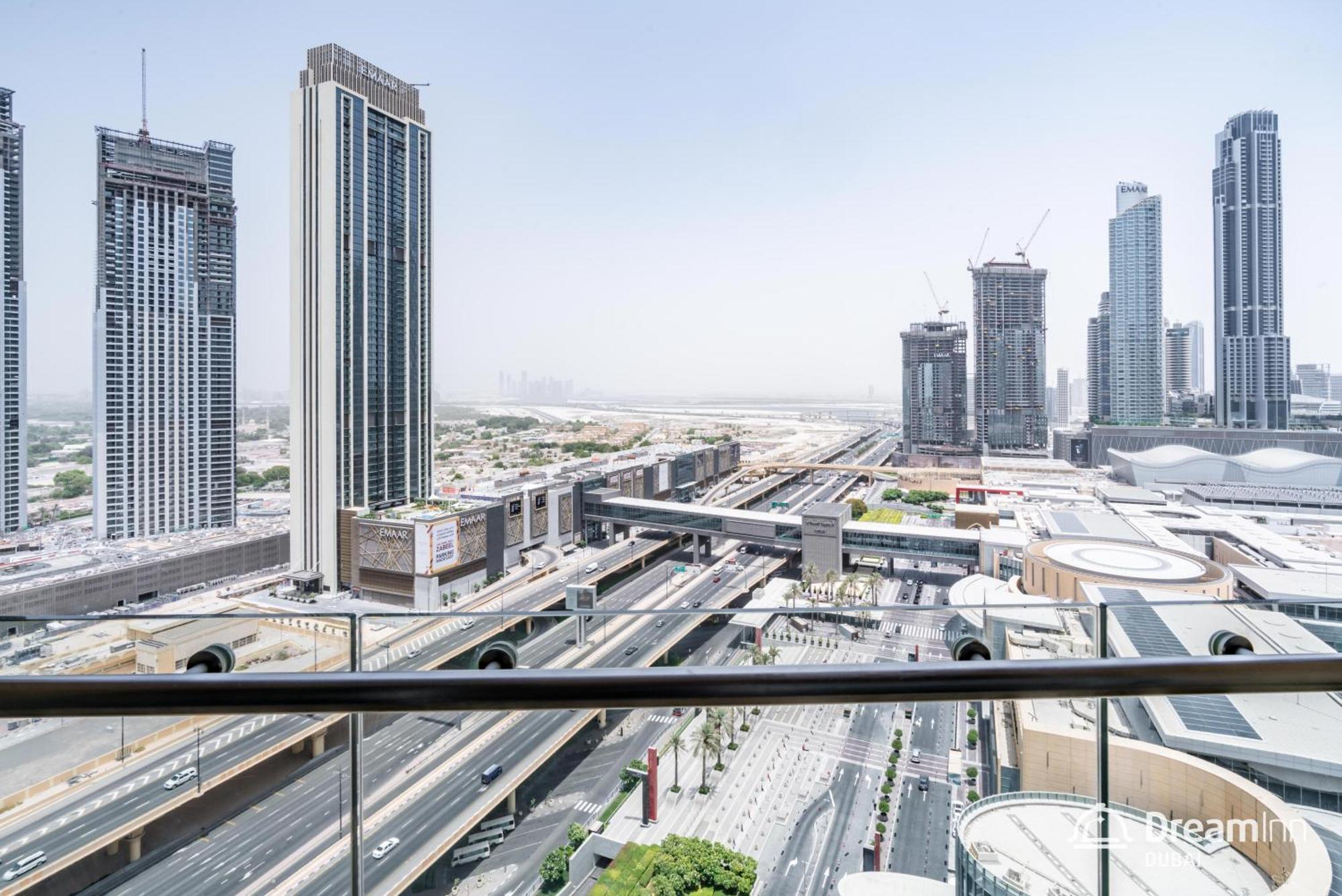 Апартаменти Dream - Fashion Avenue Residences Formerly Address Mall *